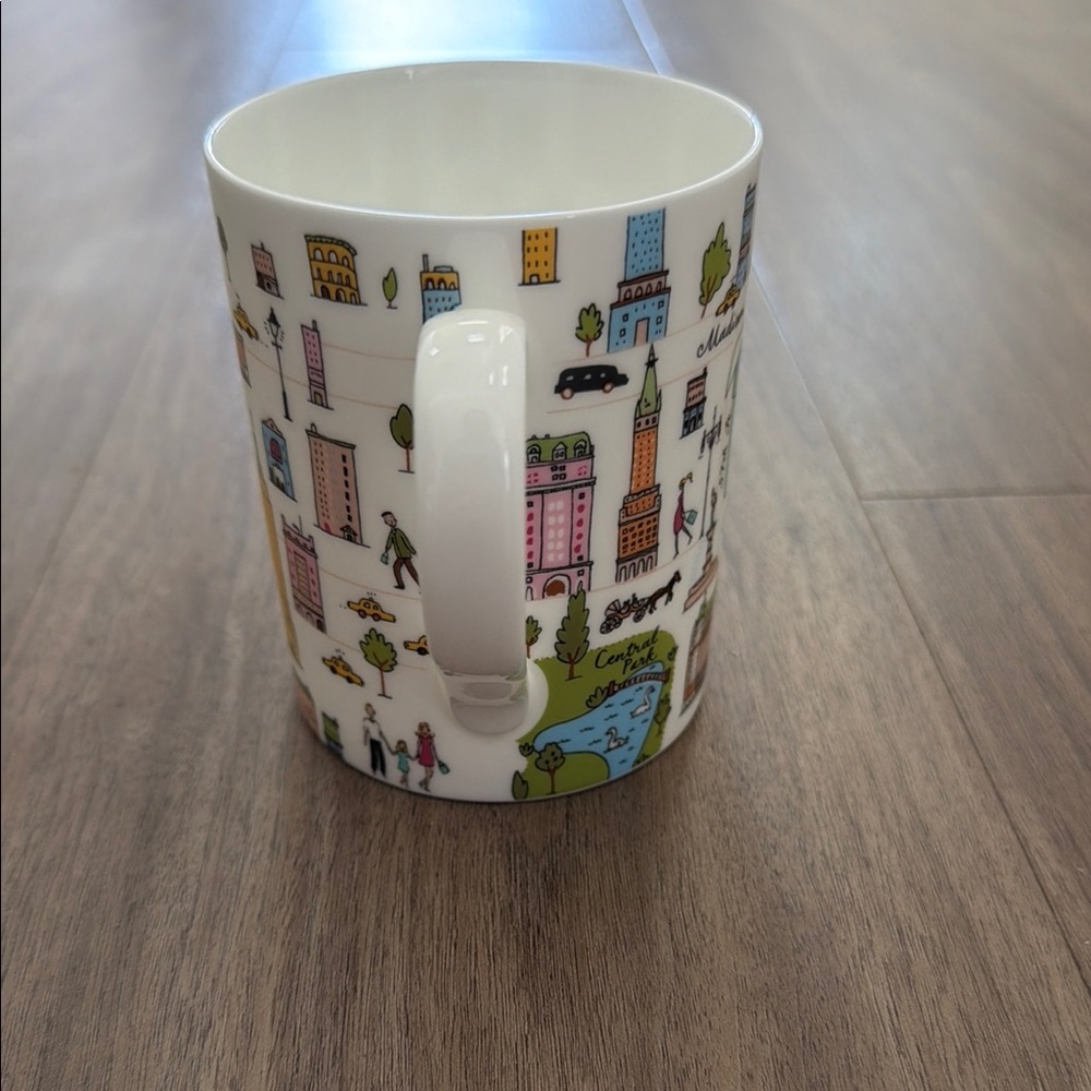 Tiffany & Co China Cup 5th Avenue NYC - Picture 6 of 7